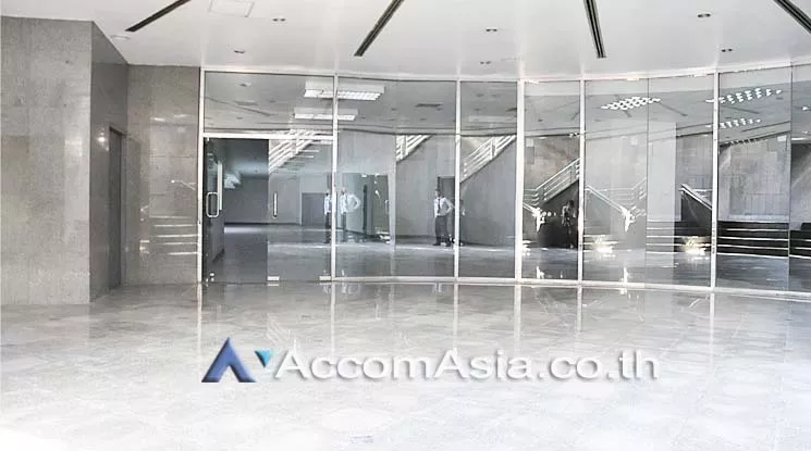 6  Office Space For Rent in Sukhumvit ,Bangkok BTS Asok - MRT Phetchaburi at Q House Asoke AA14072